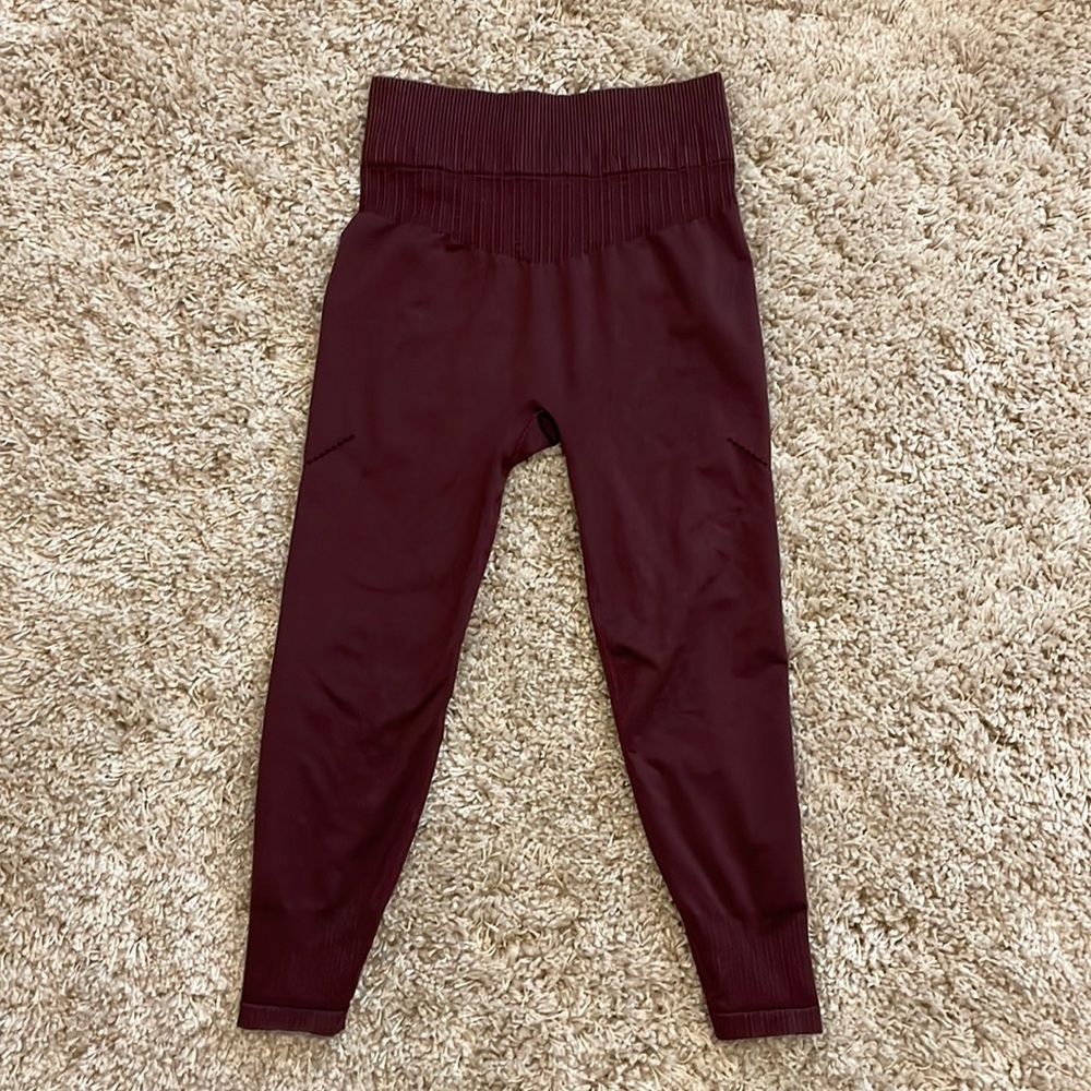 Maroon JoyLab compression leggings